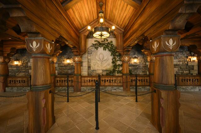 東京ディズニーシー「ファンタジースプリングス」内「アナとエルサのフローズンジャーニー」