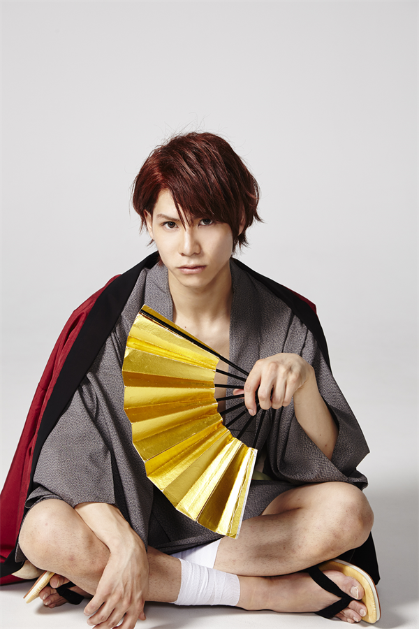 織田信長役　二葉 要