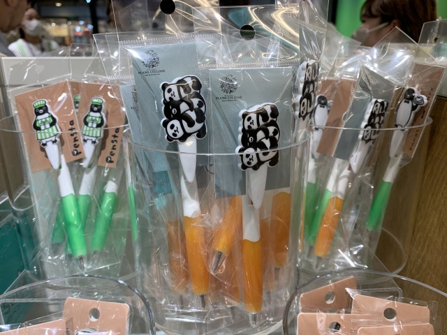 上野らしいデザイのボールペン