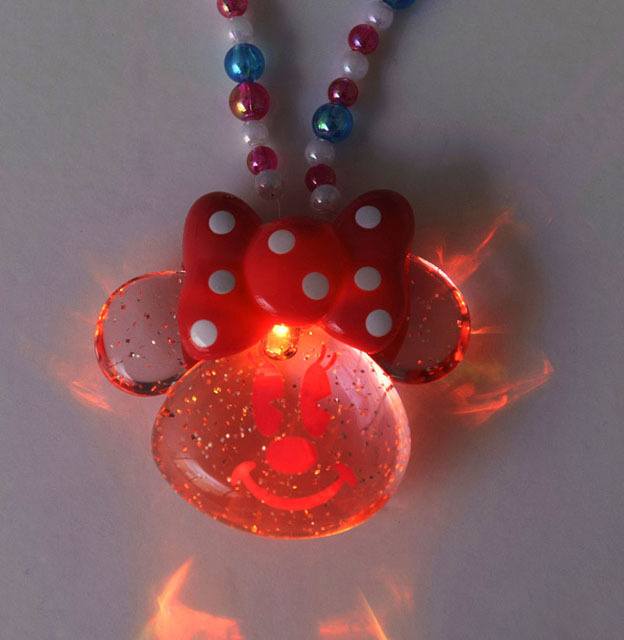 ライティングペンダント／2015年 東京ディズニーランド・東京ディズニーシー共通 スペシャルグッズ ※7月8日(水)から先行販売予定