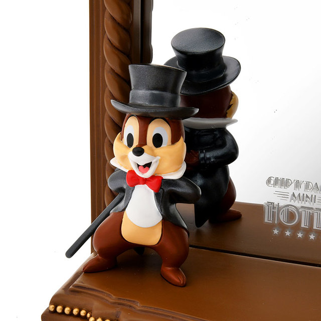 スタンドミラー 3,900円