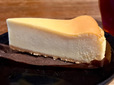 【タリーズコーヒー T's ベイクドチーズケーキ】ねっとり滑らかな見た目が美味しそうですね