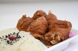 『日本亭』唐揚げ弁当／とにかくでかい