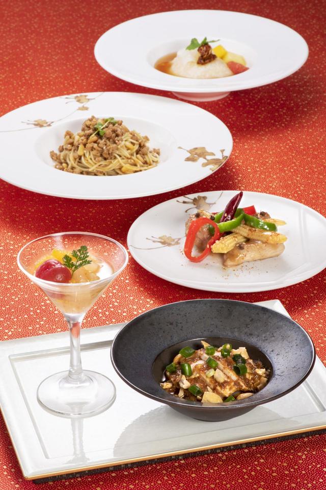 「シルクロードガーデン」ジャーニー・スルー・チャイナランチコース～四川～