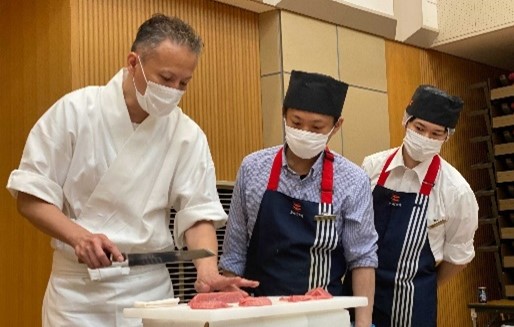 本気にぎり 天然本鮪中とろ