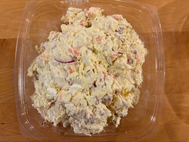 【コストコ　6種の具材のポテトサラダ】見た目は素朴でも中身は豪華！6種の具材が詰まった本格ポテサラ♪
