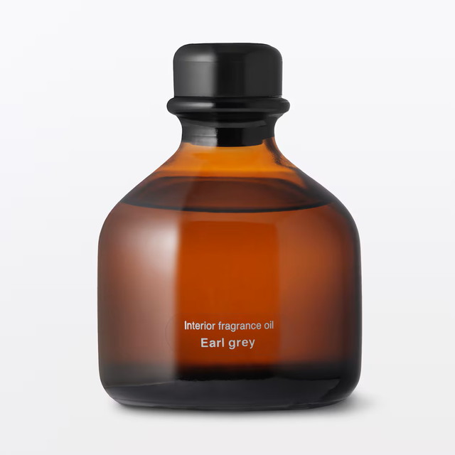 無印良品「インテリアフレグランスオイル　アールグレイ」100mL 1,490円（税込）