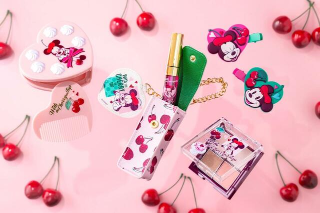 東京ディズニーリゾート ミニー＆さくらんぼグッズ｜販売店舗：東京ディズニーランド「グランドエンポーリアム」、東京ディズニーシー「エンポーリオ」｜発売日：2026年2月5日（木）