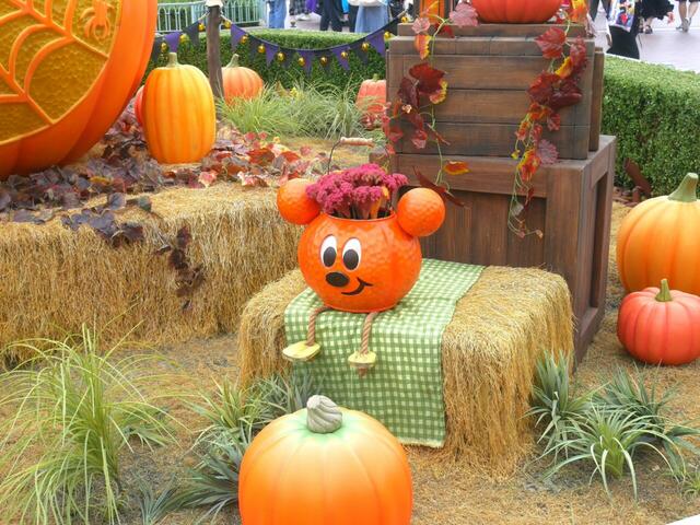 東京ディズニーリゾートのハロウィーン Ⓒ Disney