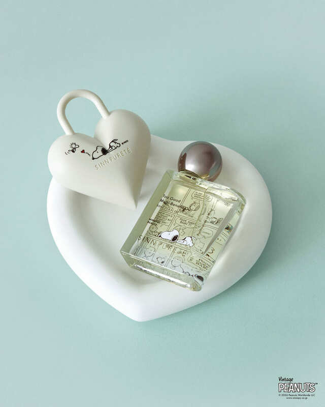 【PEANUTS×コスメキッチン】SINN PURETE＜PEANUTS＞ハートロック スカルプブラシ ソフト　2,200円、＜PEANUTS＞トゥーグッド マルチベネフィットオイル　Purification of Mind（心の浄化）　3,850円