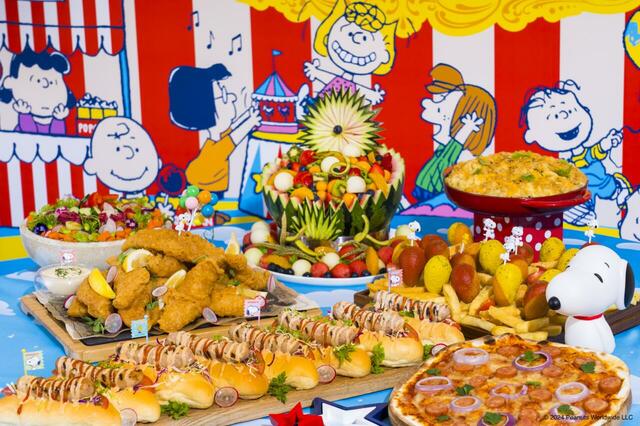 「SNOOPY'S Summer Carnival」＜期間：2024年7月6日〜9月16日＞【【スヌーピー】カラフルな“サーカススイーツ”が食べ放題！ヒルトン広島でスヌーピーと仲間たちの夏のスイーツカーニバル！】