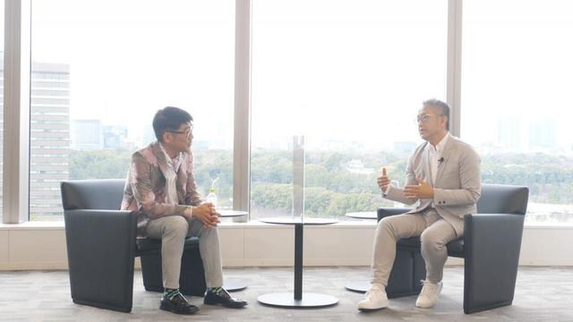 亀田誠治×宮本亞門　対談の様子