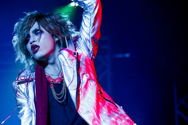 BORN・猟牙（Vo）