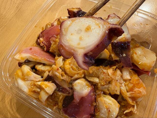 【コストコ タコとホタテのジンジャーマリネ】 タコの大きさ！ゴロゴロ入っていて最高！