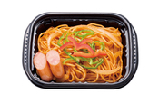 ナポリタン:380円(税込)西日本店舗での仕様と価格になっています。一部、店舗によって金額が異なります。