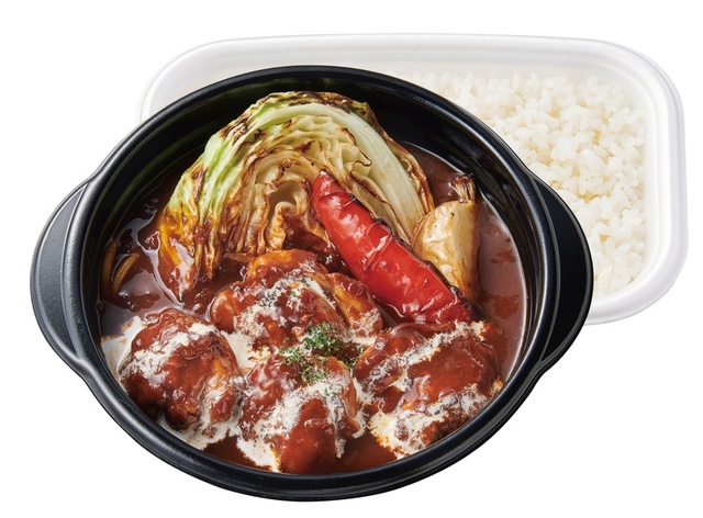 グリルチキンのデミソース煮込み