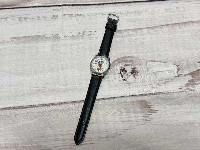 ヴィンテージライクなミッキーデザインのかわいい腕時計♪