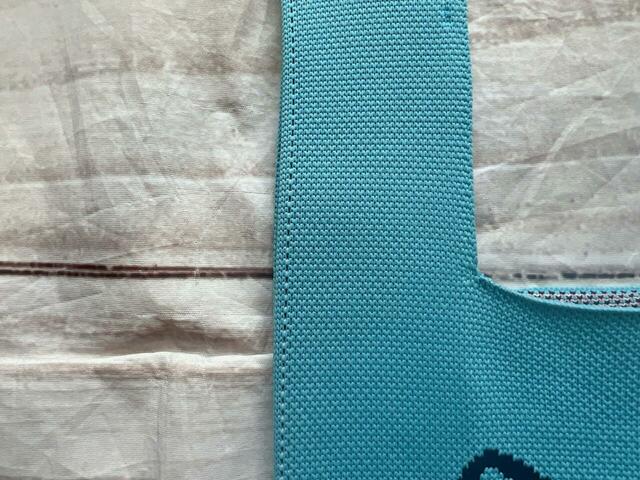 ハチワレはハチワレカラーのブルー！