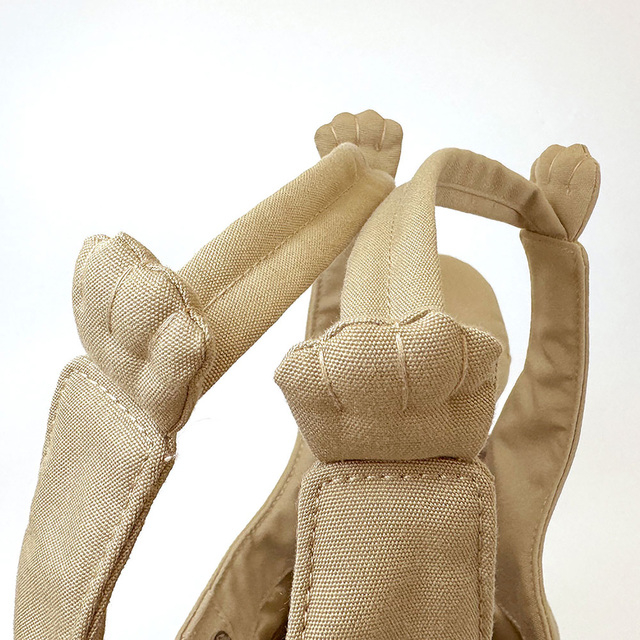 指先にもこだわりが