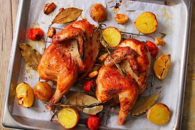 アロハテーブル自慢の“ローストチキン”