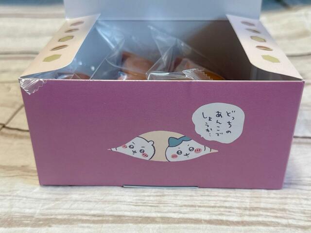 どら焼きを開封！ボックスに漫画のワンシーンが描かれています。細部まで凝っており感動…！