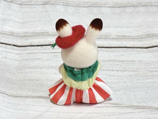 後ろ姿もかわいいです♪