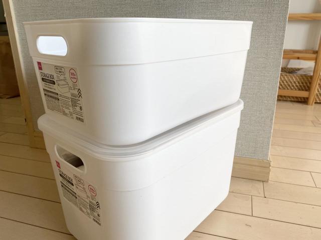 【ダイソー】フタ付収納ボックス／各300円（税抜）