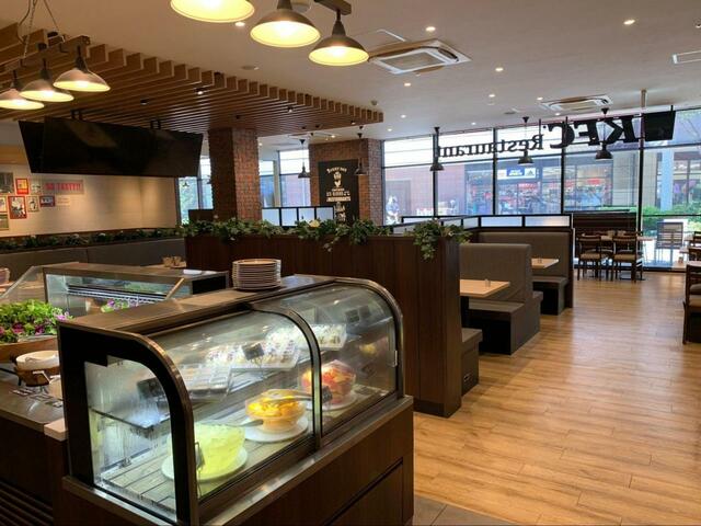 【KFCレストラン南町田グランベリーパーク店】食べ放題に集中できる！
