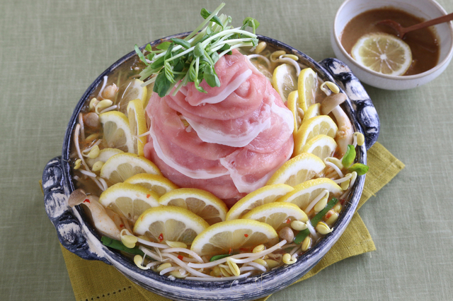 もやしレモン肉タワー鍋