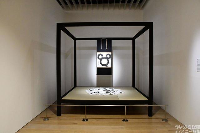 書道家 万美 “ZEN Mickey”