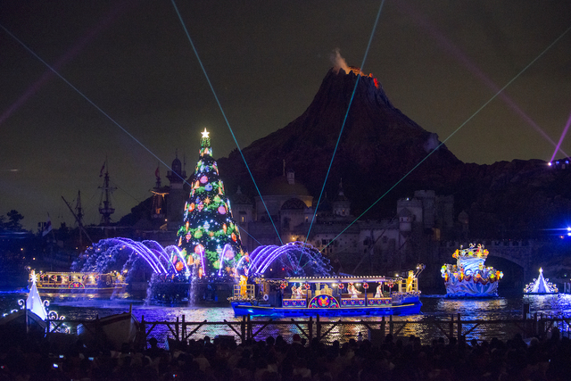 『東京ディズニーシー 20周年 アニバーサリー・セレクション』カラー・オブ・クリスマス 