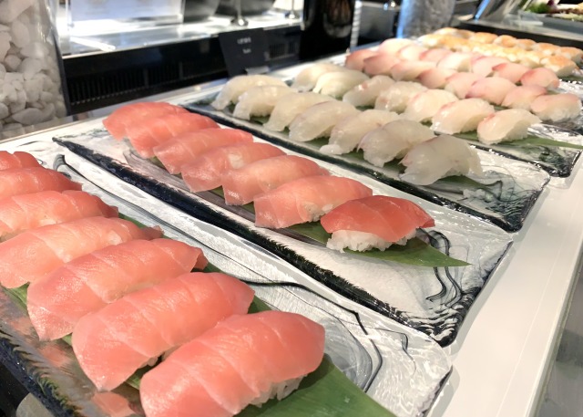 ランチでお寿司も食べ放題!