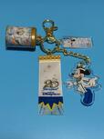 「東京ディズニーシー25周年“スパークリング・ジュビリー”」カプセルトイ キーチェーン　20周年クランチ缶表
