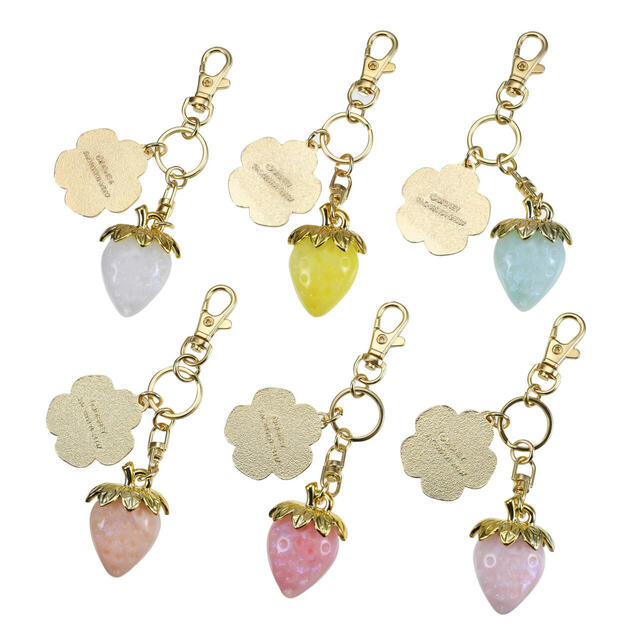 ディズニーキャラクター シークレットキーホルダー STRAWBERRY COLLECTION 900円