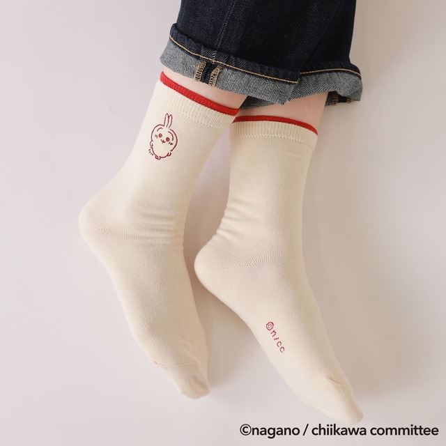 【ちいかわ×靴下屋】おしゃれさとさりげない線画のキャラクターで大人でも履きやすい！