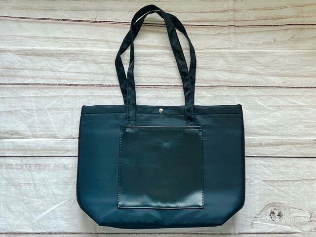 「3COINS(スリーコインズ)」で買える「マルチ収納トートバッグ」税込1,650円