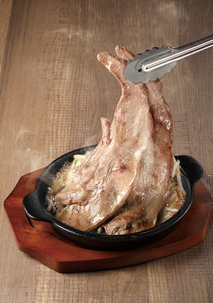 「焼き牛タン」