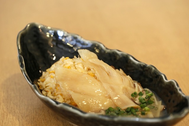 フカヒレ餡かけチャーハン