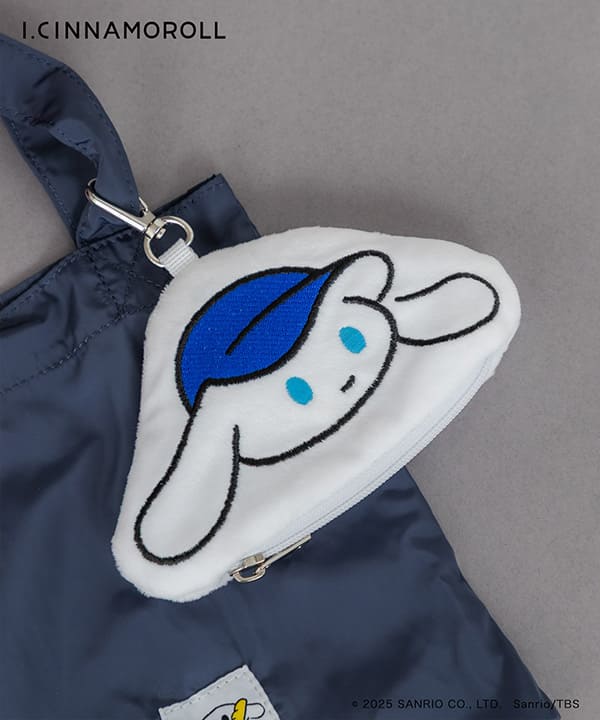 【アイシナモロール×RODE SKO】「アイシナモロール パッカブルエコバッグ」4,950円／ダイカットポーチはそのままチャームとしても使用可能