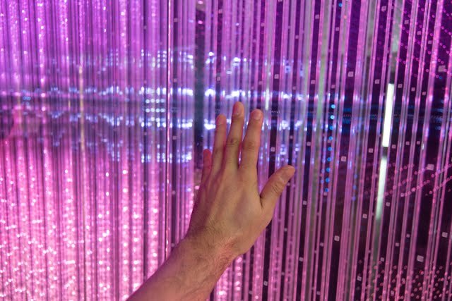 サムスン：samsung d’light　LEDの色が変わる