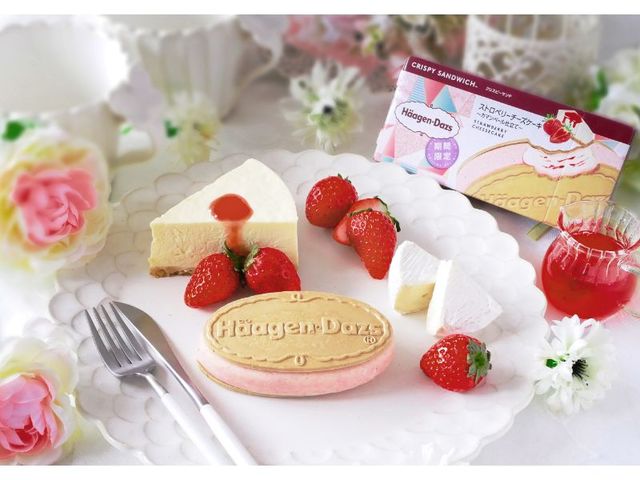 クリスピーサンド『ストロベリーチーズケーキ～カマンベール仕立て～』