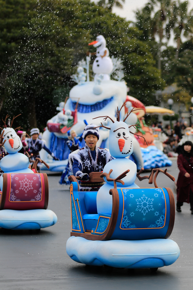「フローズンファンタジーパレード」2016年｜東京ディズニーランド「アナとエルサのフローズンファンタジー」
