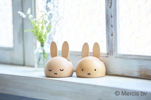 【ミッフィー スマホスタンドTYPEⅡ】定番人気のお顔と並べてもかわいい