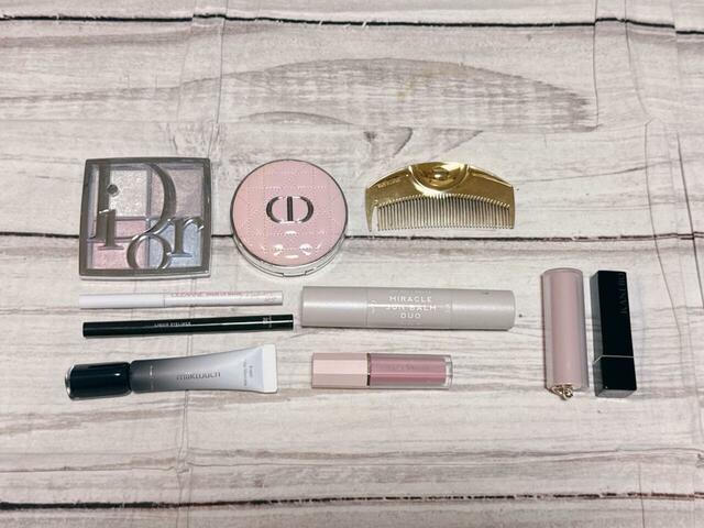 これだけのコスメが収納可能