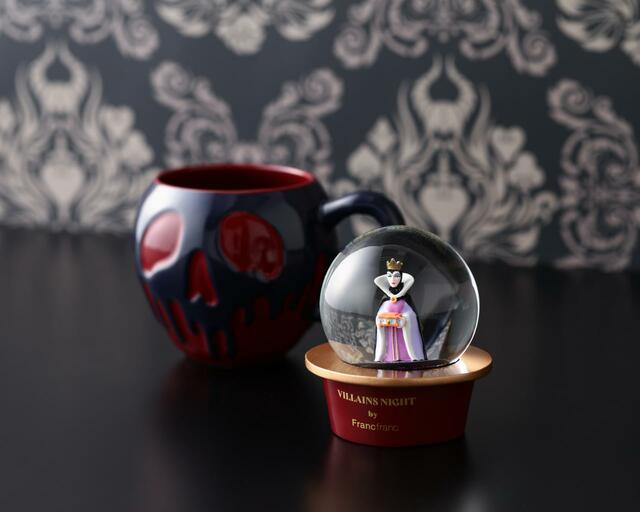 スノードーム＆マグ 4,980円｜ディズニーヴィランズ「VILLAINS NIGHT by Francfranc」