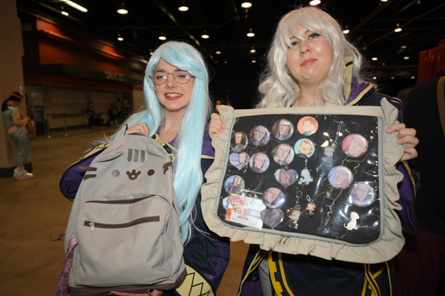 日本ではお馴染みの痛バッグですが、アメリカでも人気でよく見かけました