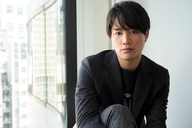 鈴木伸之　撮影：源賀津己