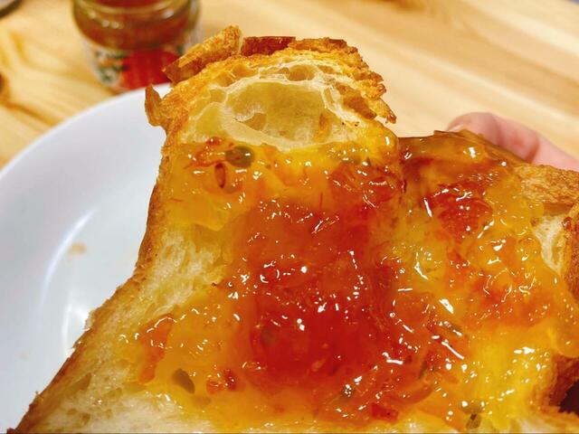 【カルディ完熟きんかんマーマレード 110g】果肉感がしっかりと感じられます