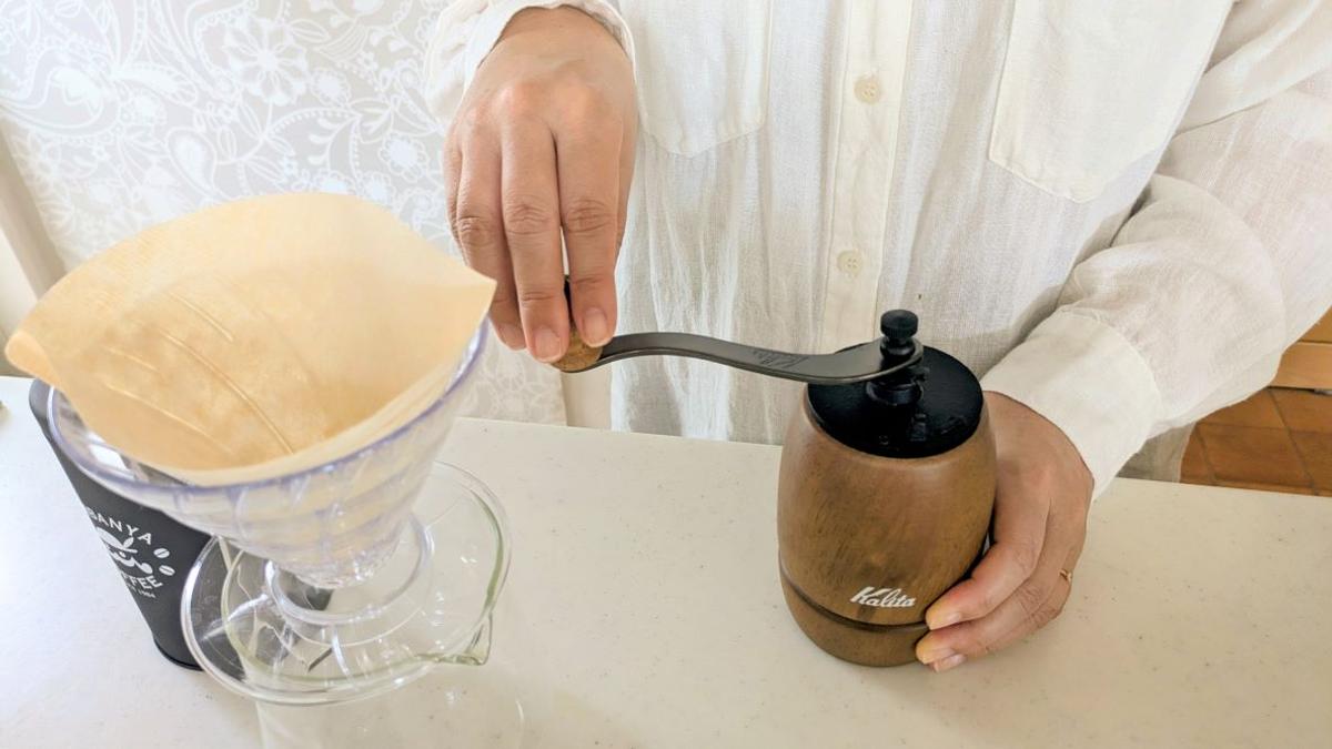 ずっと夢だった、豆を挽いてコーヒーを淹れる生活。カリタのこれで 