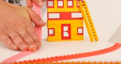 子どもが夢中になる! 家の中で「レゴランド」が作れる魔法のテープ